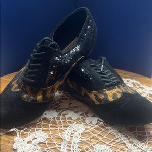 Naughty Monkey wing tip shoes as 8.5